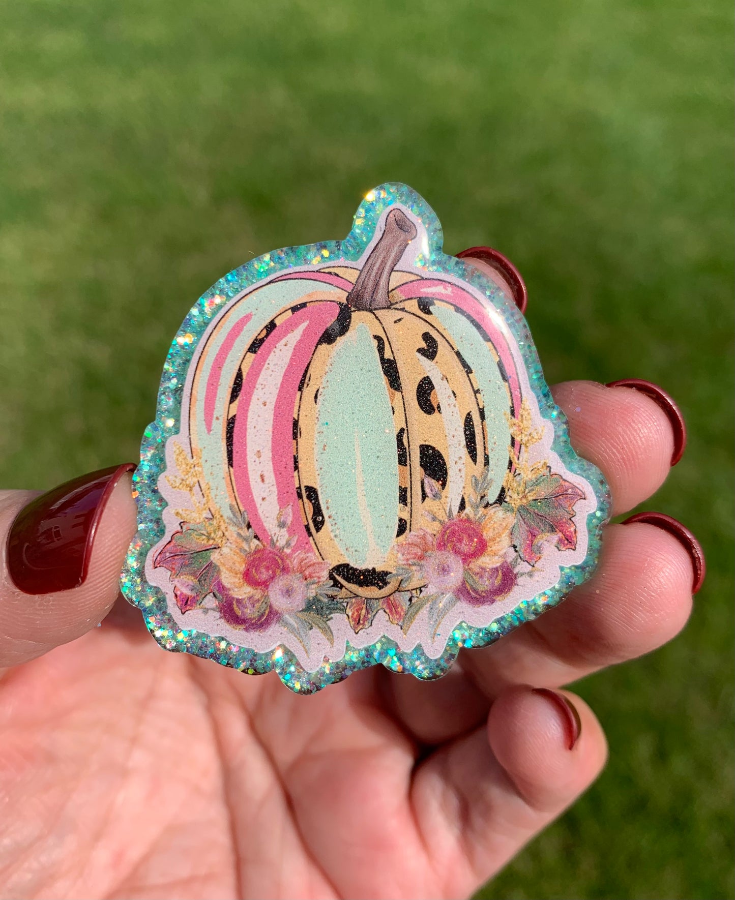Floral Pumpkin Stack Badge Topper